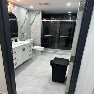 Hotel Amr Hotel Inc 4*